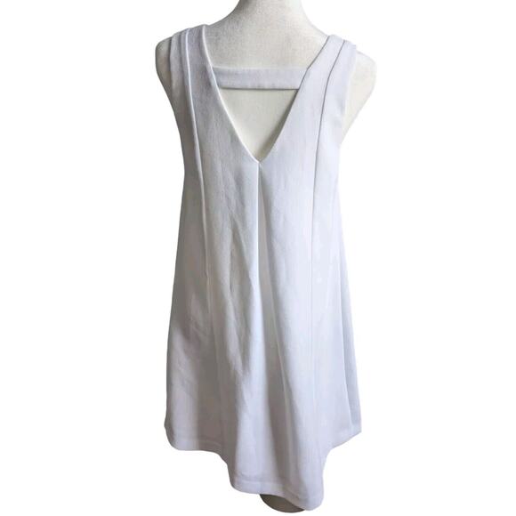 BCBG White Crepe Shift Dress XS Women A Line Sleeveless Cutout Mod VNeck Swing - Picture 5 of 16